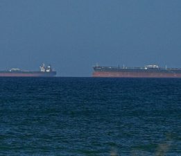 Güney Kore, İran’a Hürmüz Boğazı’nda seyrüsefer güvenliğinin sağlanması çağrısı yaptı