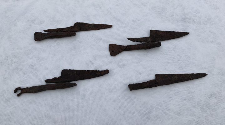 Hadrianopolis Antik Kenti’nde 1500 yıllık bıçaklar gün yüzüne çıkarıldı