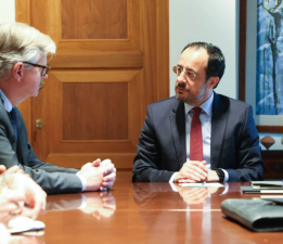 Hristodulidis Lacroix ile görüştü