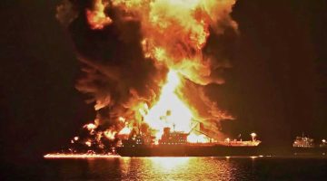 İran basını: Silahlı kuvvetler ABD’ye ait bazı savaş gemilerine İHA saldırısı düzenledi