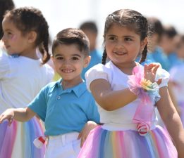 İskele’de 23 Nisan coşkusu… Cumhuriyet Stadyumu’nda gösteriler sunuldu