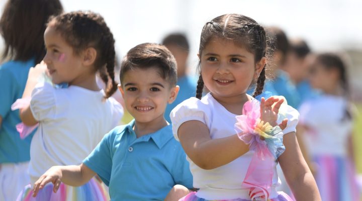 İskele’de 23 Nisan coşkusu… Cumhuriyet Stadyumu’nda gösteriler sunuldu