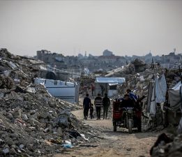 İsrail’in Gazze Şeridi’ne saldırılarında can kaybı 72 bin 599’a yükseldi