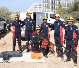 KARK’ın arama kurtarma köpeği Sebil, Tekirdağ’da bir enkaz çalışmasına katıldı