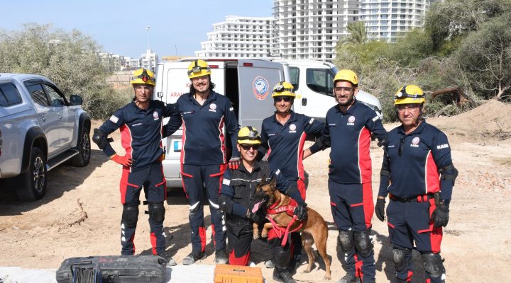 KARK’ın arama kurtarma köpeği Sebil, Tekirdağ’da bir enkaz çalışmasına katıldı