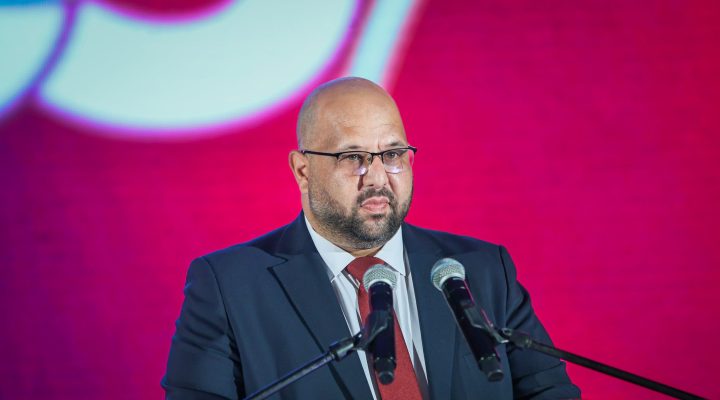 Kişi: “Yurttaşlarımızın onurunu, seyahat özgürlüğünü ve hukuk güvencesini savunmayı sürdüreceğiz”