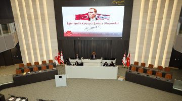 Meclis Genel Kurulu’nda, hayat pahalılığını düzenleyen 11 yasa tasarısı komiteye geri çekildi