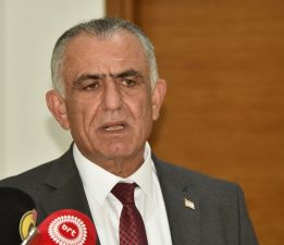 “Çocukları siyasete karıştırmayın”