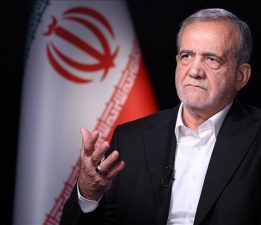 Pezeşkiyan: “Onlar İran’ın teslim olmasını istiyor”