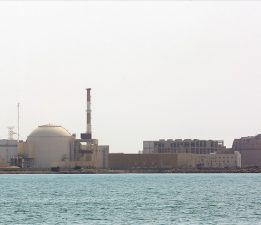 Rusya, İran’ın Buşehr Nükleer Enerji Santrali’nden tüm personelini tahliye etti