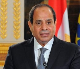 Sisi, Orta Doğu’yu yeniden şekillendirmeye yönelik girişimler olduğunu söyledi