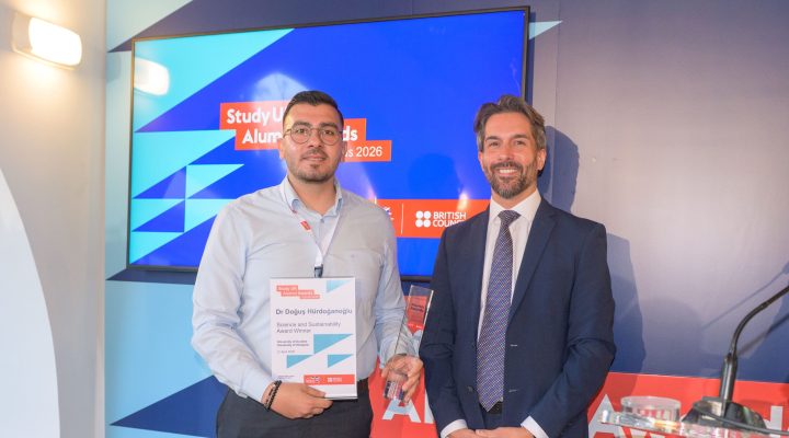 UKÜ’lü Öğretim Üyesi Hürdoğanoğlu ödüle layık görüldü