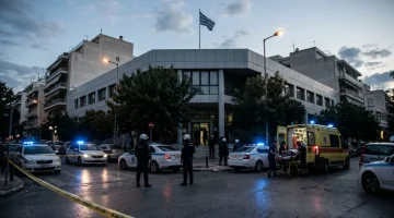 Yunanistan’da iki silahlı saldırıda 5 kişi yaralandı