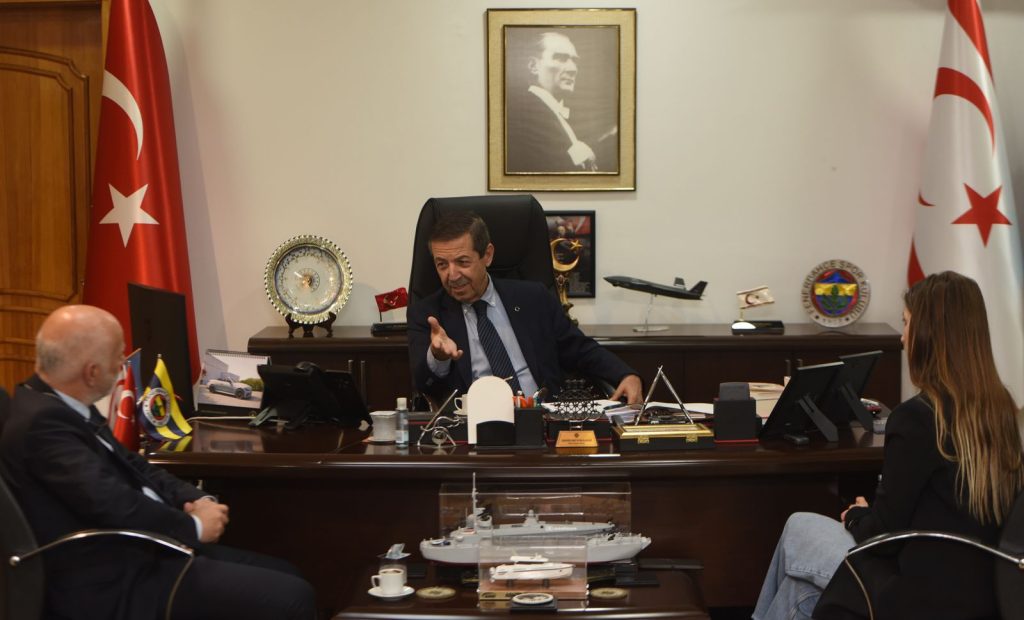 Ertuğruloğlu: “Hristodulidis’in ‘çözüm planı’ açıklaması algı operasyonu”