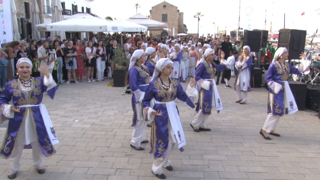 Girne'de Gençlik Şöleni düzenlendi