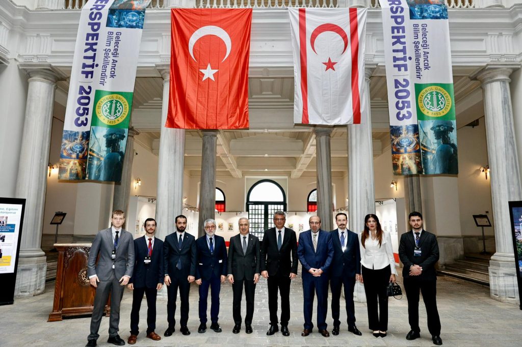 Cumhurbaşkanı Tufan Erhürman İstanbul’da akademik etkinliklere katılarak temaslarda bulundu