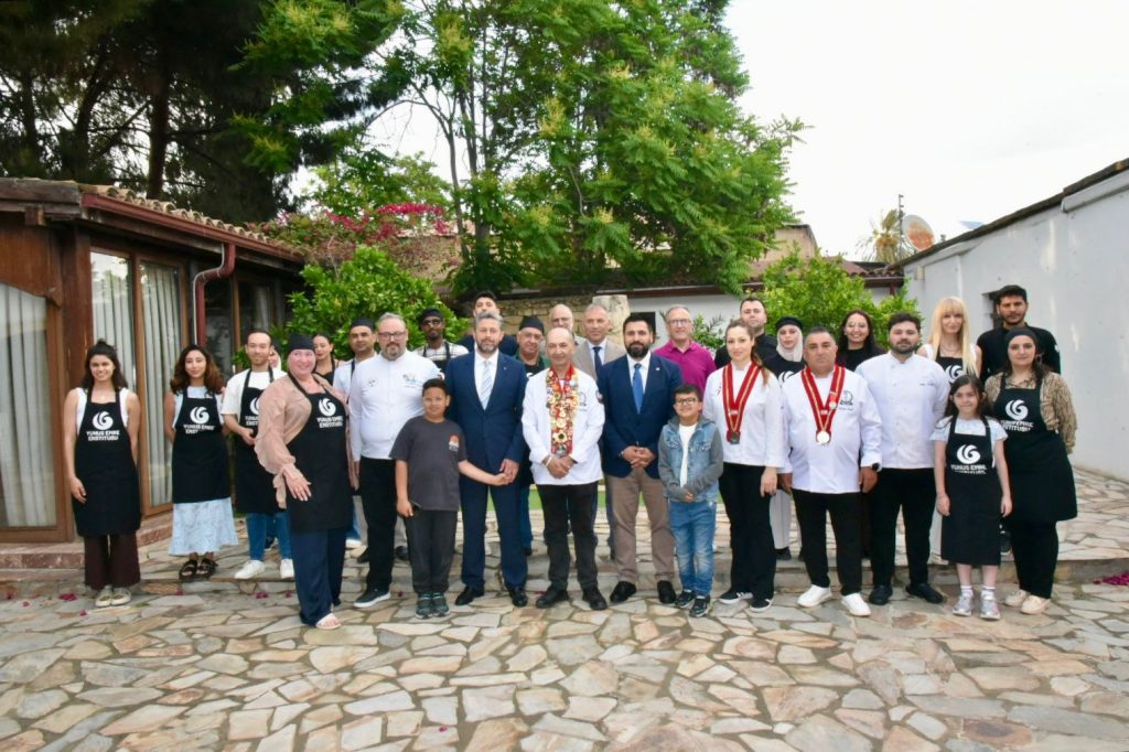 Lefkoşa’da yabancı öğrencilere yönelik “Türk Mutfağı Yemek Atölyesi” düzenlendi