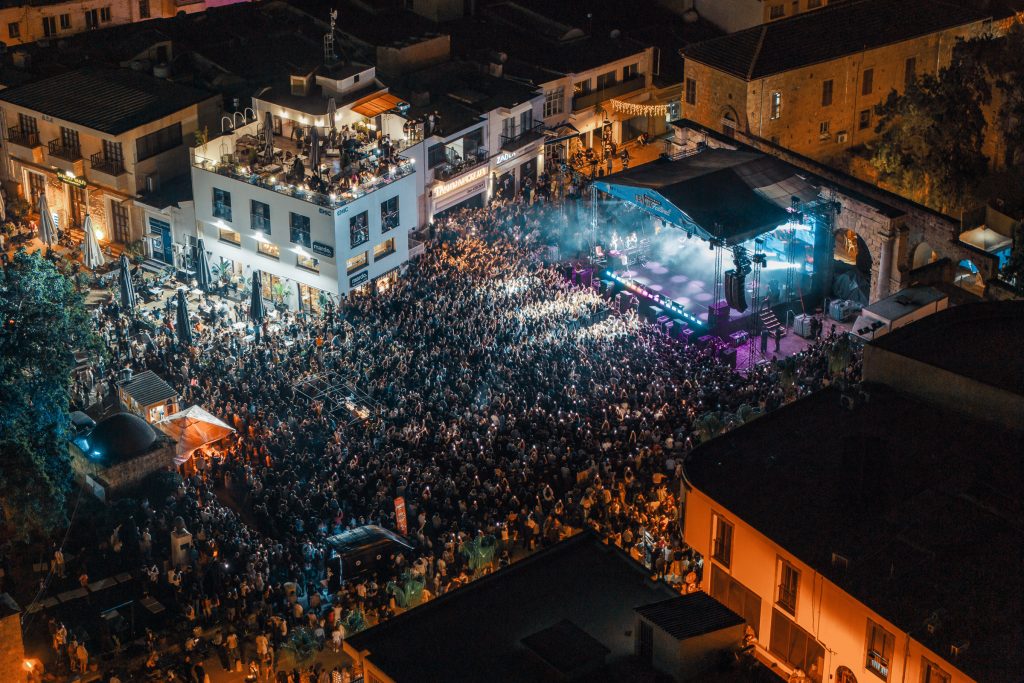 Gazimağusa Gençlik Festivali tamamlandı. Ceza, 24 yıl aranın ardından sahe aldı…