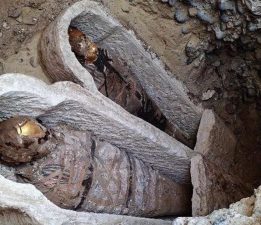 Mısır’da keşfedildi: Mumyanın karnından çıkanlar şaşırttı