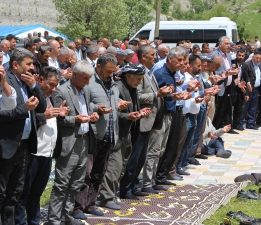 Şırnak’ta 300 yıllık ‘adarok’ geleneği mayısta yapıldı