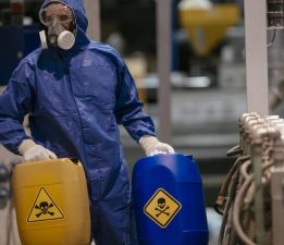 ABD’nin California eyaletinde tanktaki kimyasal sızıntı nedeniyle yaklaşık 40 bin kişi için tahliye emri verildi