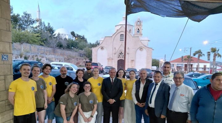 Ataoğlu, Karpaz’da Taşkent Doğa Parkı yetkilileriyle bir araya geldi