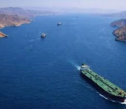 BAE, bir tankerinin Hürmüz Boğazı’nda 2 İran İHA’sıyla hedef alındığını duyurdu