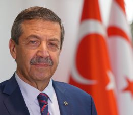 Bakan Ertuğruloğlu TRT’nin 62. kuruluş yıl dönümünü kutladı