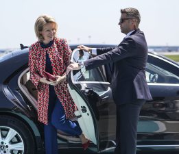 Belçika Kraliçesi Mathilde başkanlığındaki heyet İstanbul’a geldi
