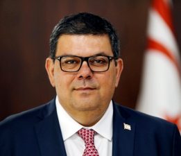 Berova’dan Anneler Günü mesajı: “Bir toplumun vicdanı, annelerin sevgisiyle şekillenir”