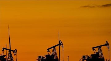 Brent petrolün varili 107,41 dolardan işlem görüyor