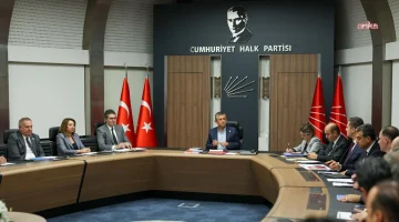 CHP MYK olağanüstü toplandı