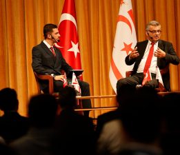 Cumhurbaşkanı Tufan Erhürman İstanbul’da akademik etkinliklere katılarak temaslarda bulundu