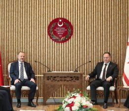 Cumhuriyet Meclisi Başkanı Öztürkler, RTÜK Başkanı Daniş ve beraberindeki heyeti kabul etti