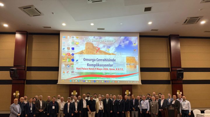 Dinçyürek, Türk Omurga Derneği toplantısına katıldı