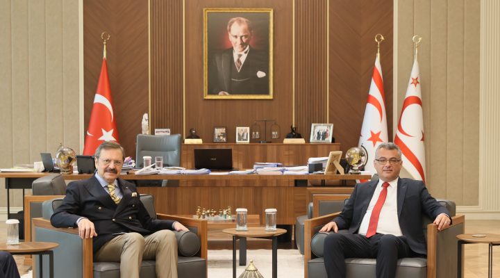 Erhürman, Hisarcıklıoğlu’nu kabul etti