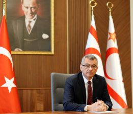 Erhürman: “Yerel seçimlerle genel seçimlerin aynı gün yapılması, seçim görevlilerine yüklenecek ağır bir yüktür”