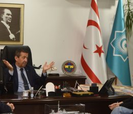 Ertuğruloğlu: “Hristodulidis’in ‘çözüm planı’ açıklaması algı operasyonu”