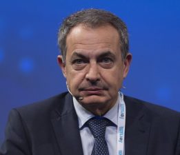 Eski İspanya Başbakanı Zapatero, kara para aklama davasında sanık oldu