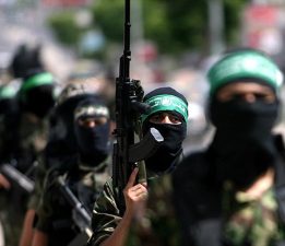 Hamas: “İsrail’in Mescid-i Aksa çevresindeki mülklere el koyma kararı “tehlikeli adım”