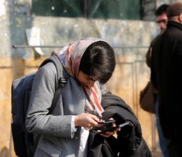 İran’a aylar sonra uluslararası internet erişimi