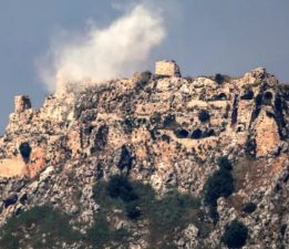 İsrail ordusu, Lübnan’da Litani Nehri’nin kuzeyinde yer alan stratejik tepedeki kaleyi işgal etti