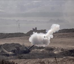 İsrail Suriye’nin güneyine topçu saldırısı düzenledi