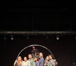 “Kafkas Tebeşir Dairesi” oyunu sahnelendi