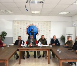 Kasaplar Birliği, etin kasaplara karkas olarak dağıtılmasını ve karkas et ithal edilmesine olanak sağlanmasını talep etti