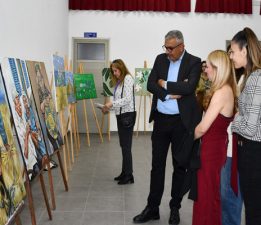 Mesarya’da “Adadan Esintiler” sergisi ziyarete açıldı