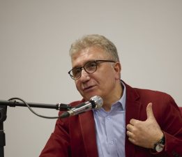 Metin Turan’ın “Kıbrıs Türk Edebiyatı Üzerine İncelemeler” kitabı yayımlandı