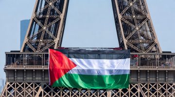 Paris’te Eyfel Kulesi’nde Filistin bayrağı açan 6 kişi gözaltına alındı