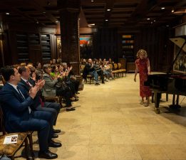 Piyanist Rüya Taner, Üsküp’te konser verdi