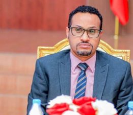 Somaliland Bölgesi’nin sözde büyükelçisi, İsrail Cumhurbaşkanı’na güven mektubu sundu